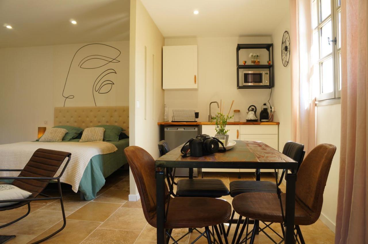 La Suite Du Mas Lauseta - Clim Et Park Aigues-Mortes Exterior foto